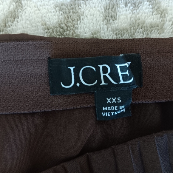 J Crew Gwyneth Pleated Midi Skirt - Picture 3 of 4